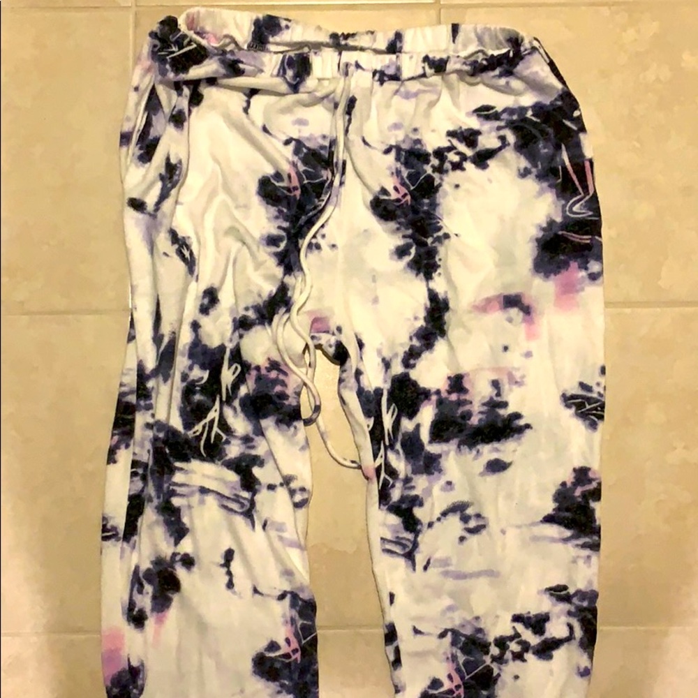NWOT Tie dye joggers